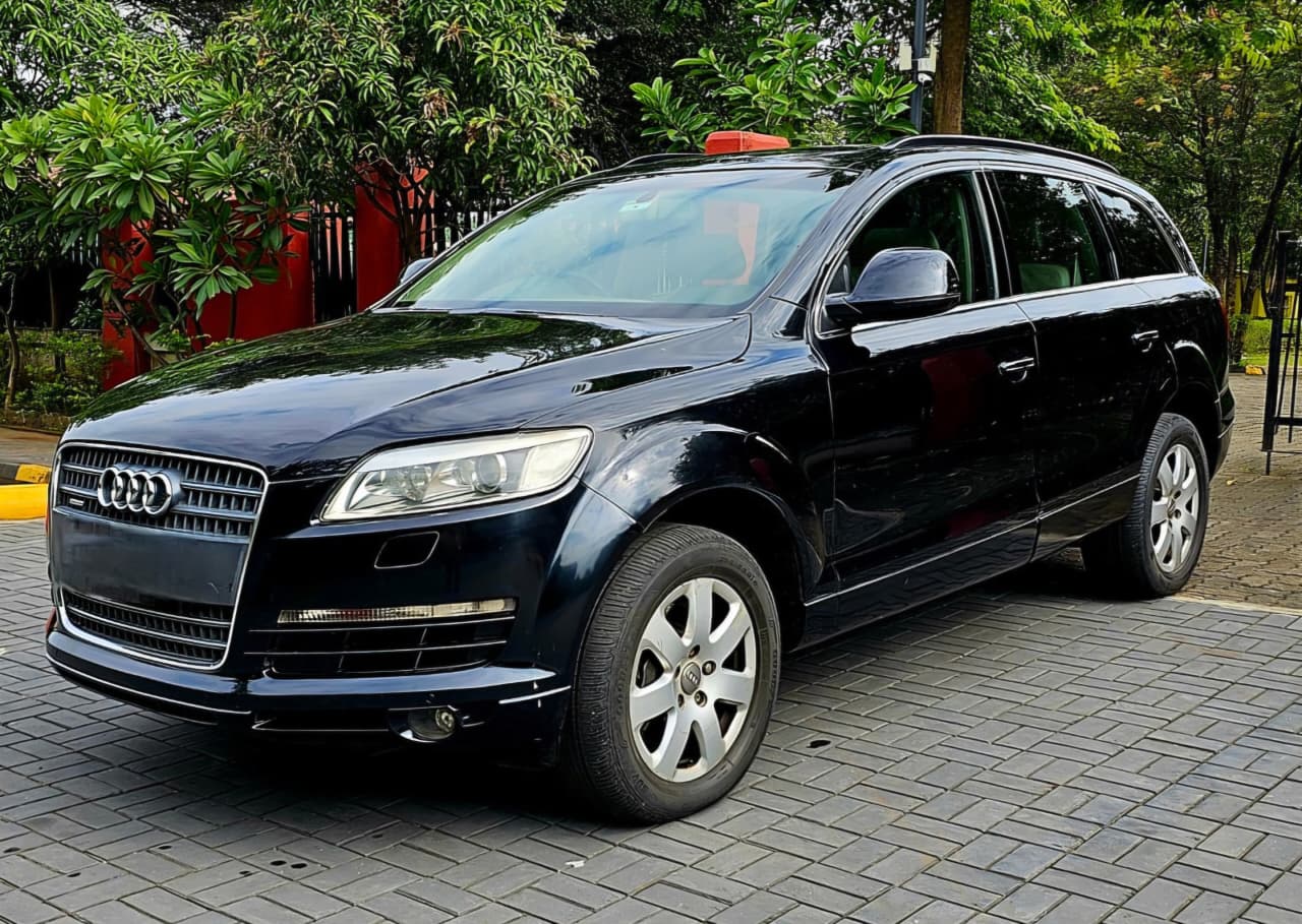 2008 Audi Q7 3.0 TDI for sale in Navi Mumbai - ₹5.99 Lakh | GaadiJunction