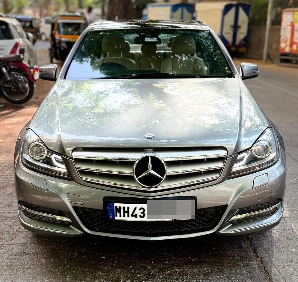 2012 Mercedes-Benz C-Class C250 in Mumbai for sale - ₹4.55 Lakh | GaadiJunction