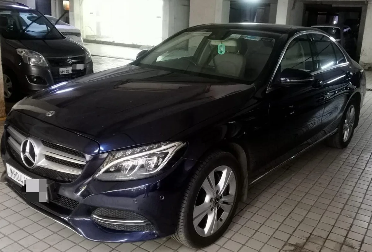 2018 Mercedes-Benz C-Class C 250 in Mumbai for sale - ₹18.90 Lakh | GaadiJunction